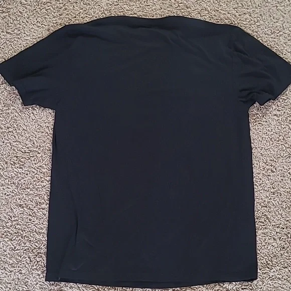 Dolly Parton T-Shirt Size LARGE - Picture 7 of 7